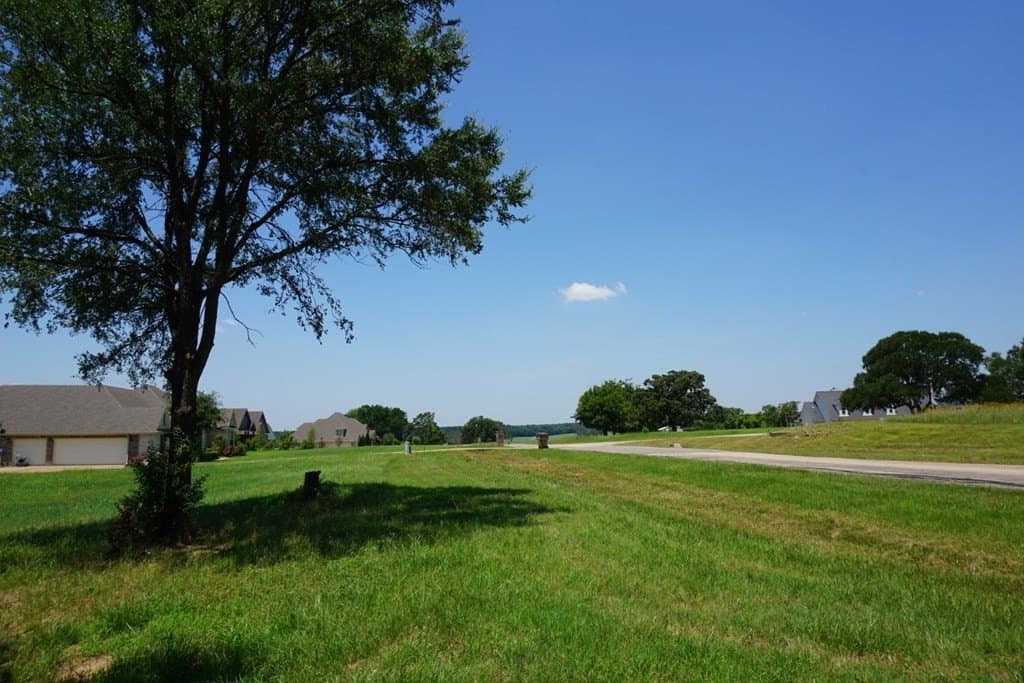2.5 acres in HENDERSON County - photo 13