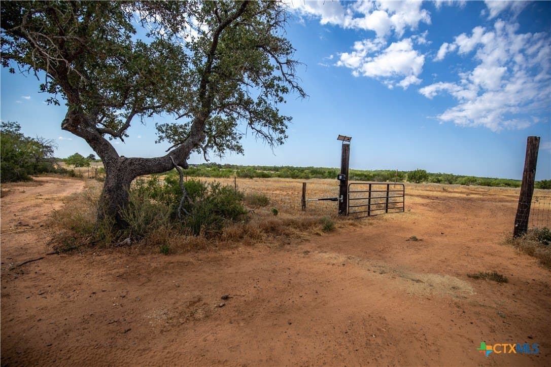 26.65 acres in Atascosa County - photo 14