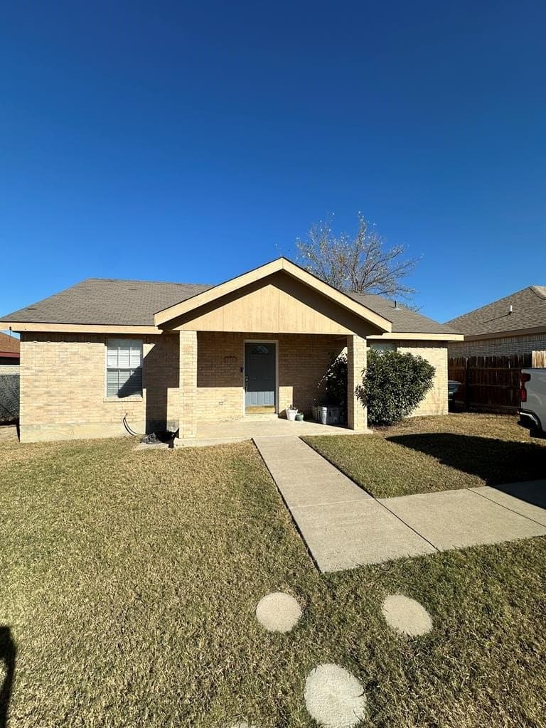 1623 Spirit Lane