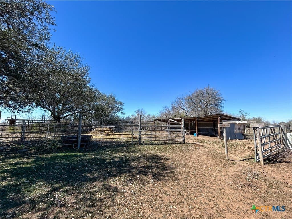 37.04 acres in Bee County - photo 31