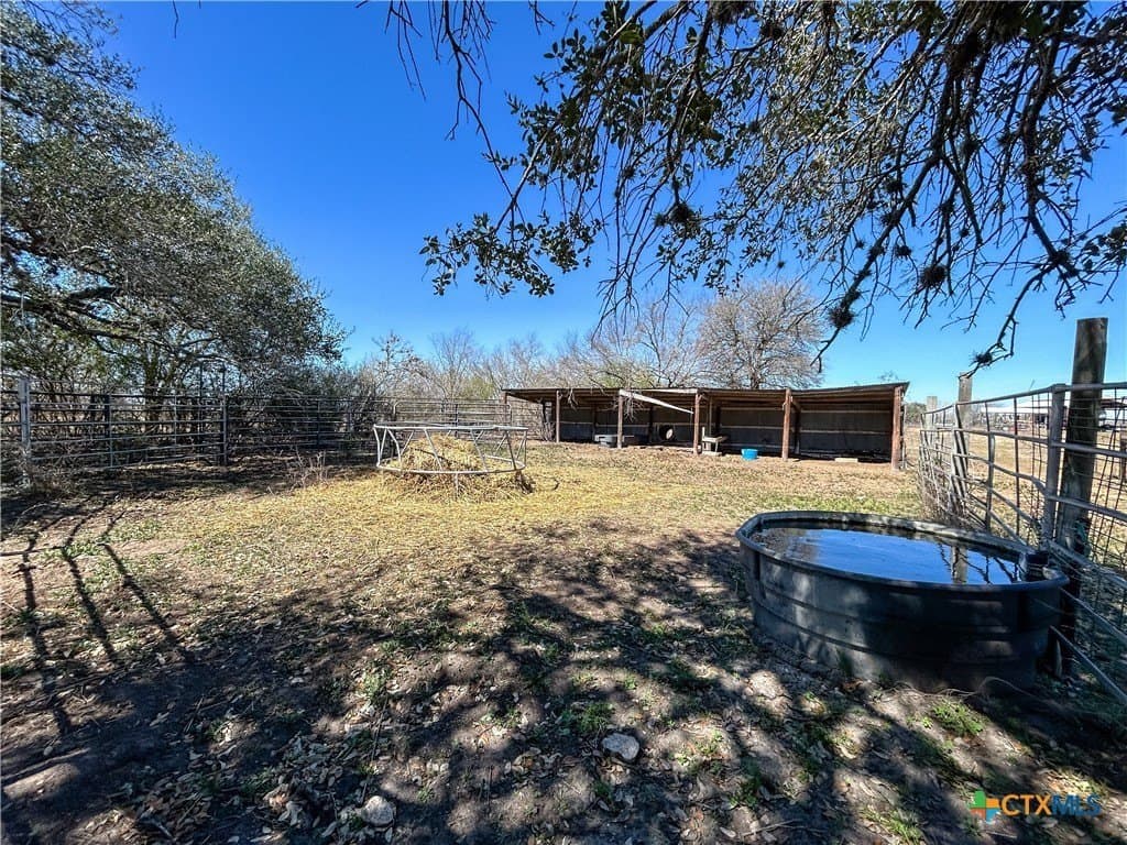 37.04 acres in Bee County - photo 33