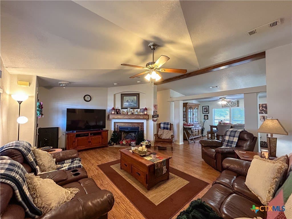 37.04 acres in Bee County - photo 5