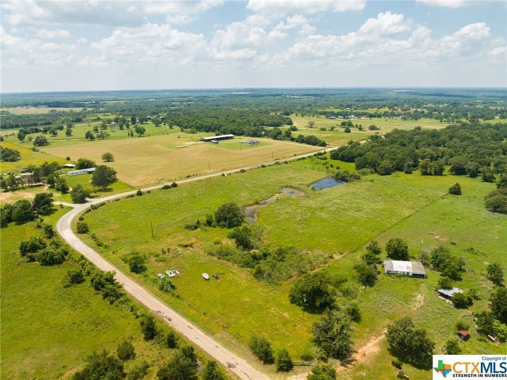 11 ACRES County Road 329