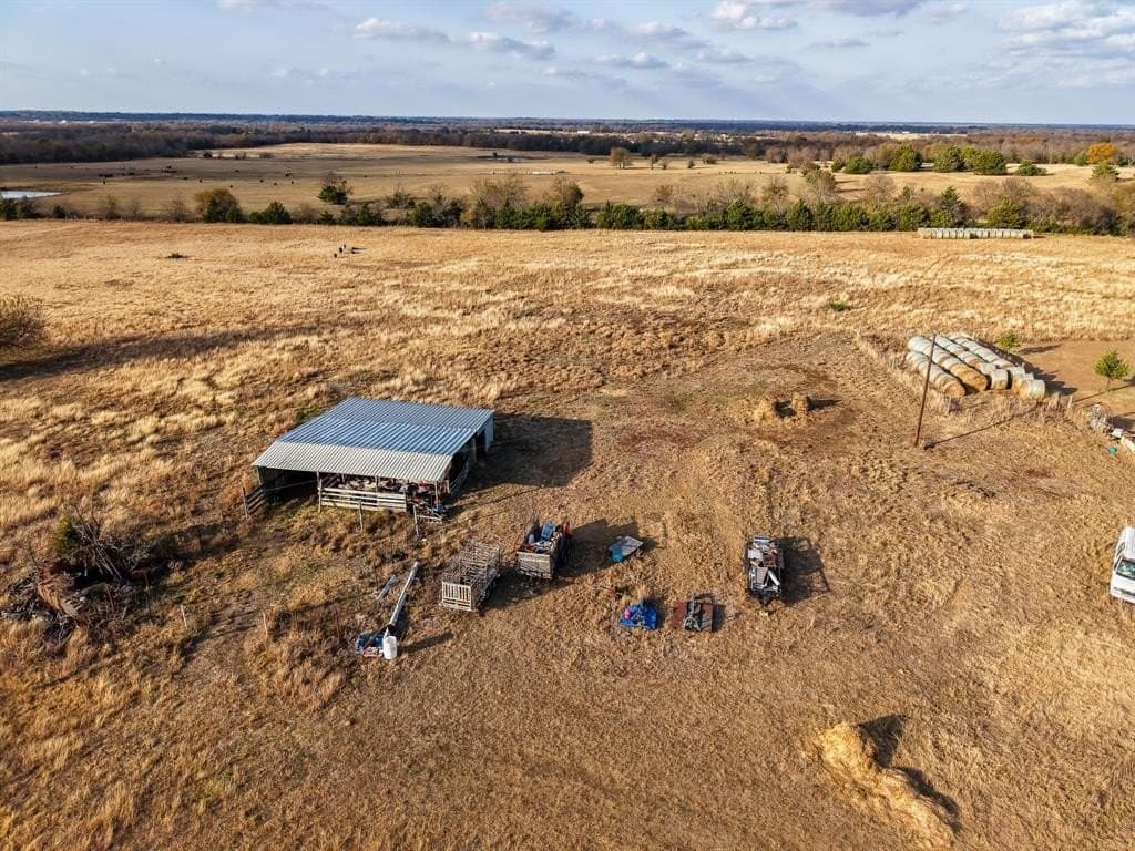 51.88 acres in Hunt County - photo 7