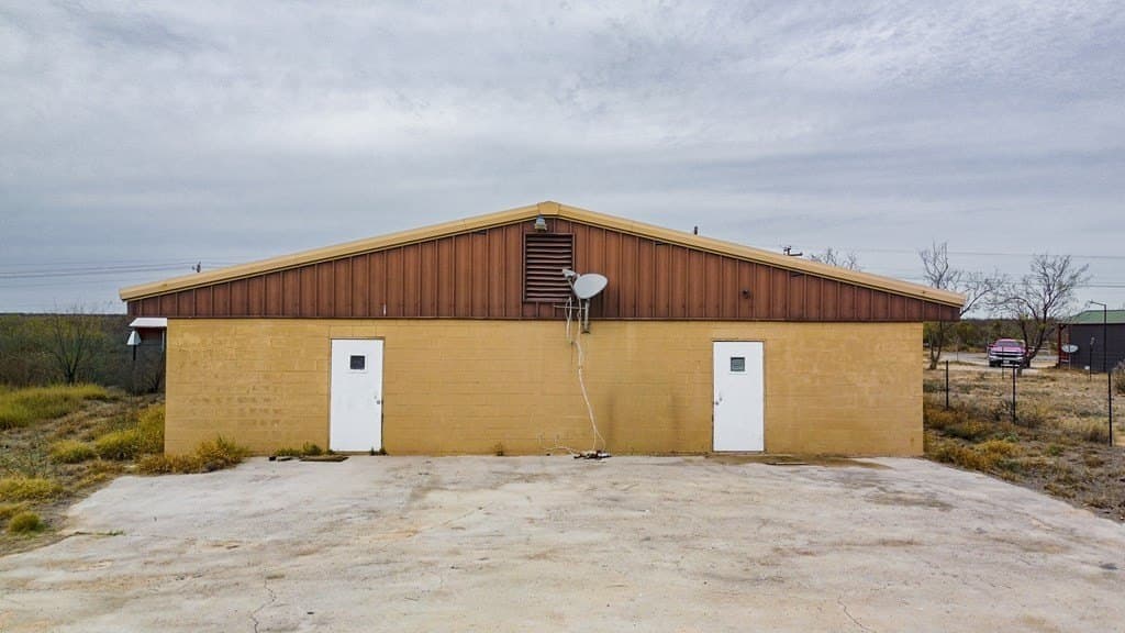 261,360 acres in Dimmit County - photo 3