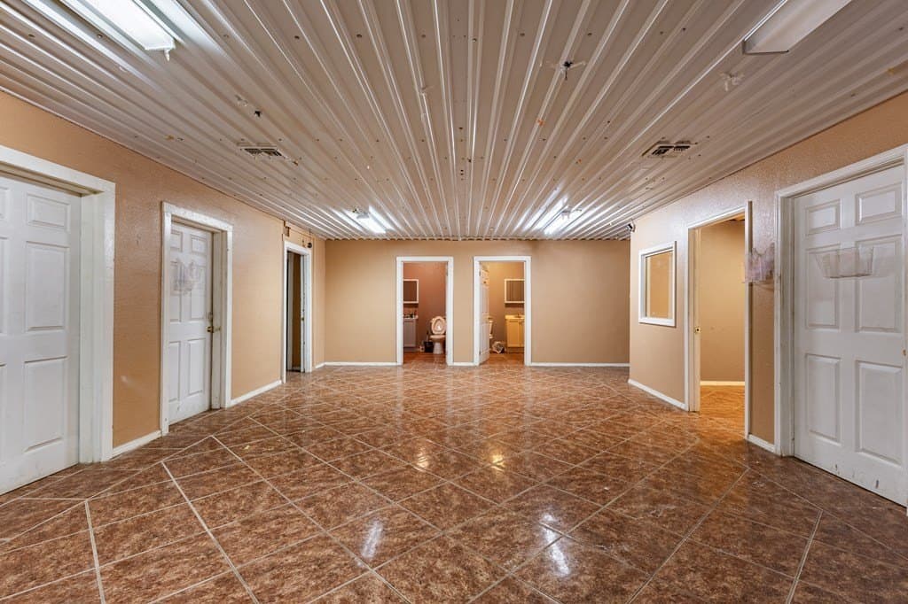 261,360 acres in Dimmit County - photo 10