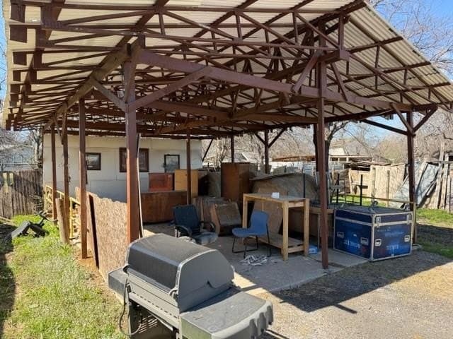 1.08 acres in Tarrant County - photo 5