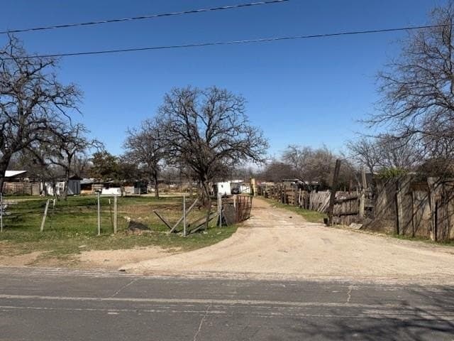 1.08 acres in Tarrant County - photo 15