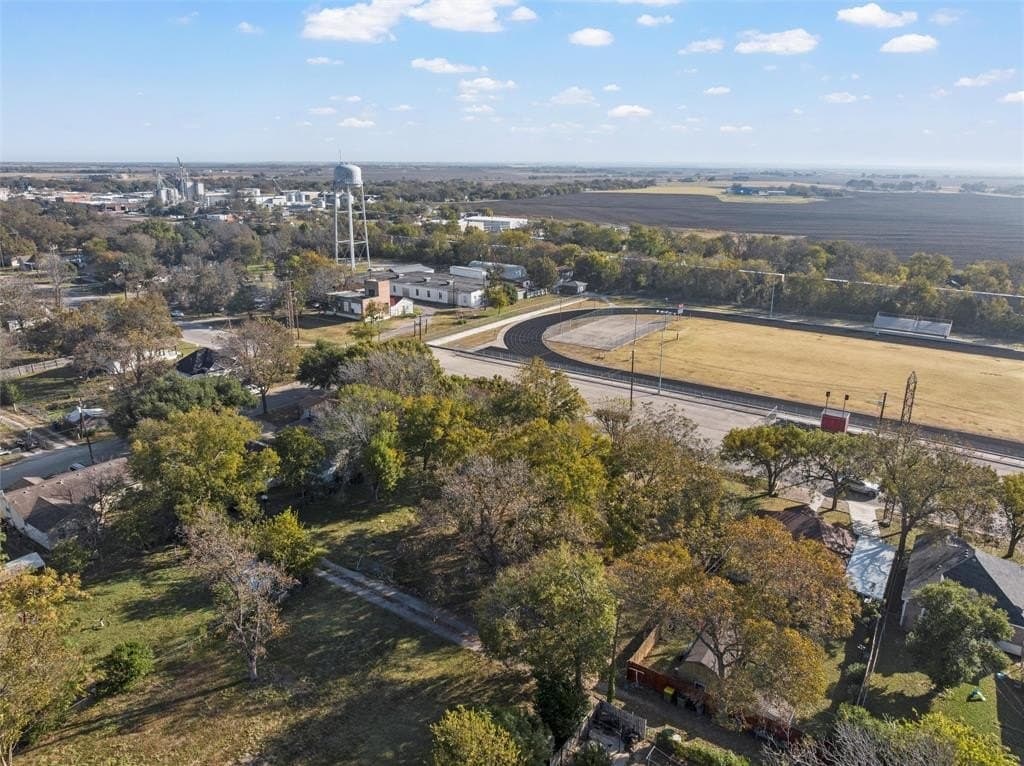 0.16 acres in McLennan County - photo 8