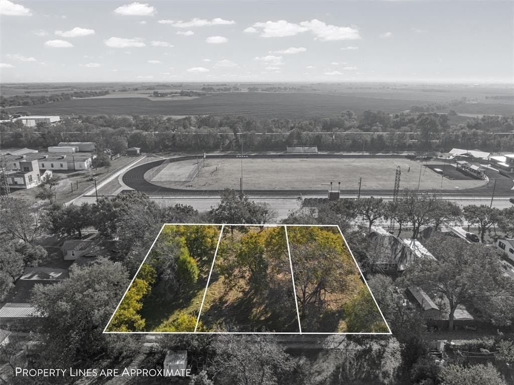 0.16 acres in McLennan County - photo 2