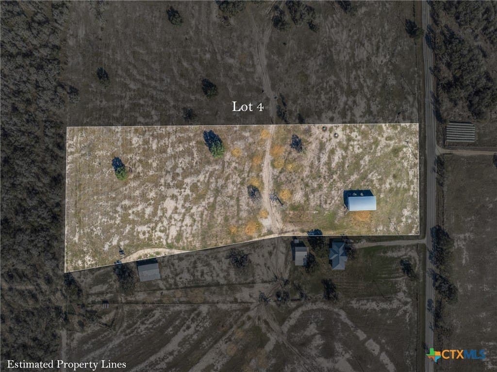 10.01 acres in Gonzales County - photo 6