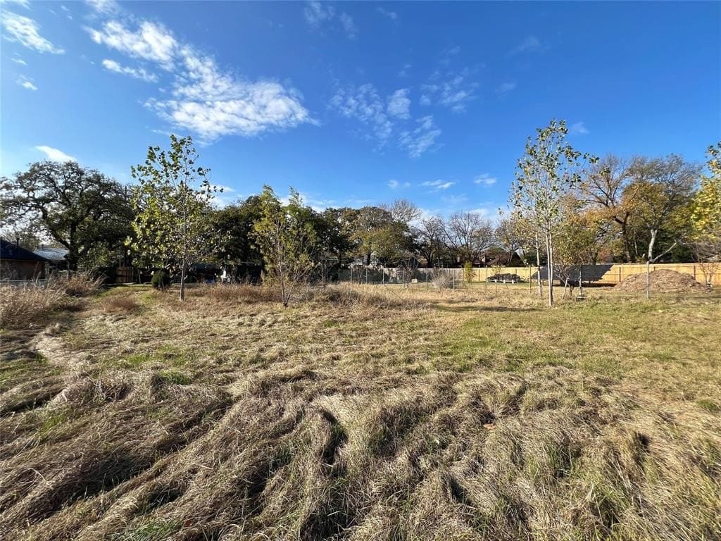0.45 acres in Tarrant County - photo 7