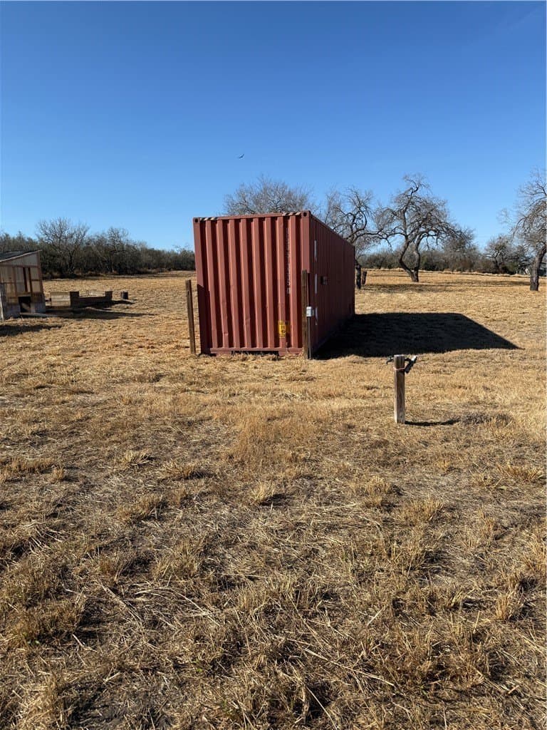 1.3 acres in Live Oak County - photo 2