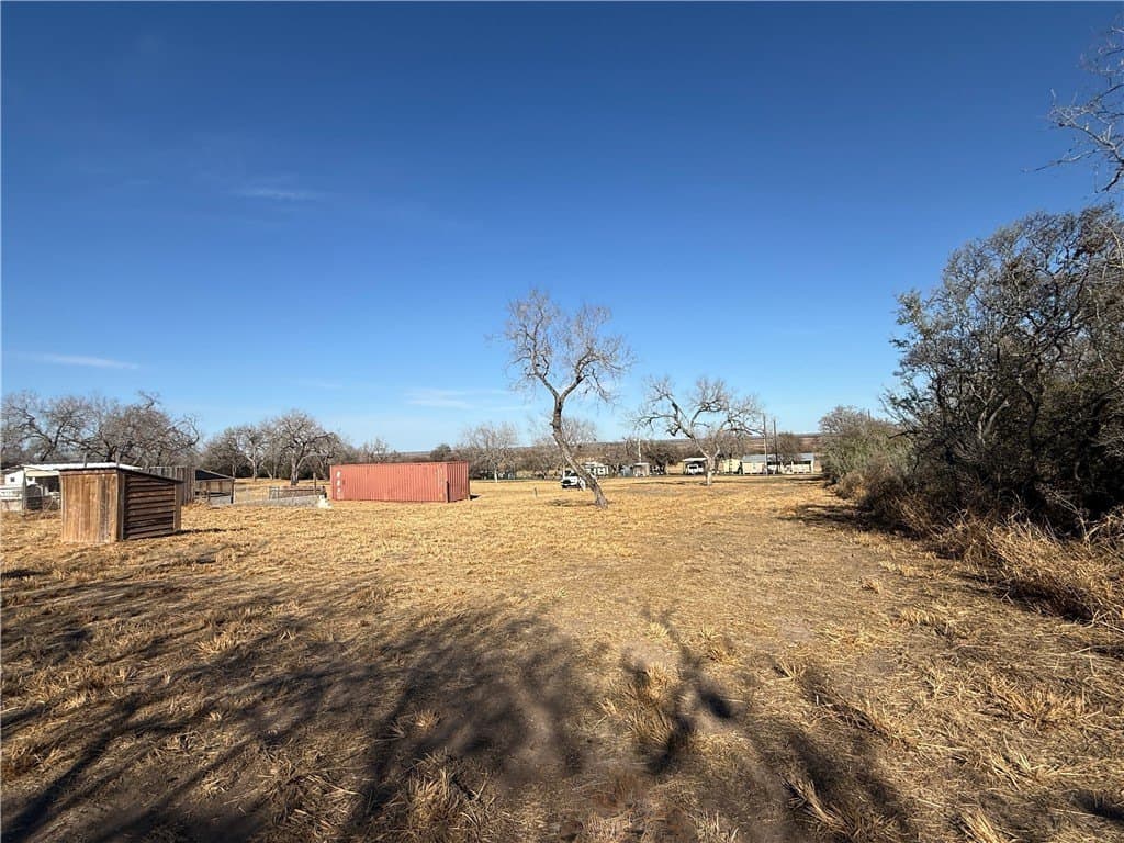 1.3 acres in Live Oak County - photo 6