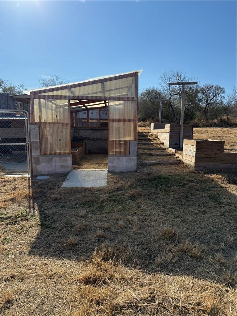 1.3 acres in Live Oak County - photo 3