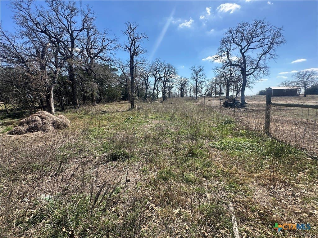 5.5 acres in Fayette County - photo 9