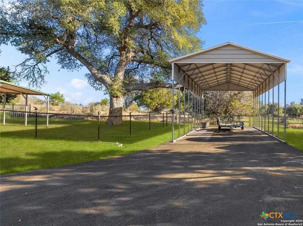 15 acres in Comal County - photo 28