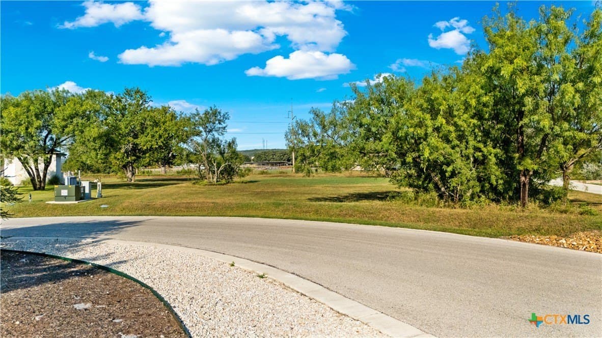 1.46 acres in Comal County - photo 7