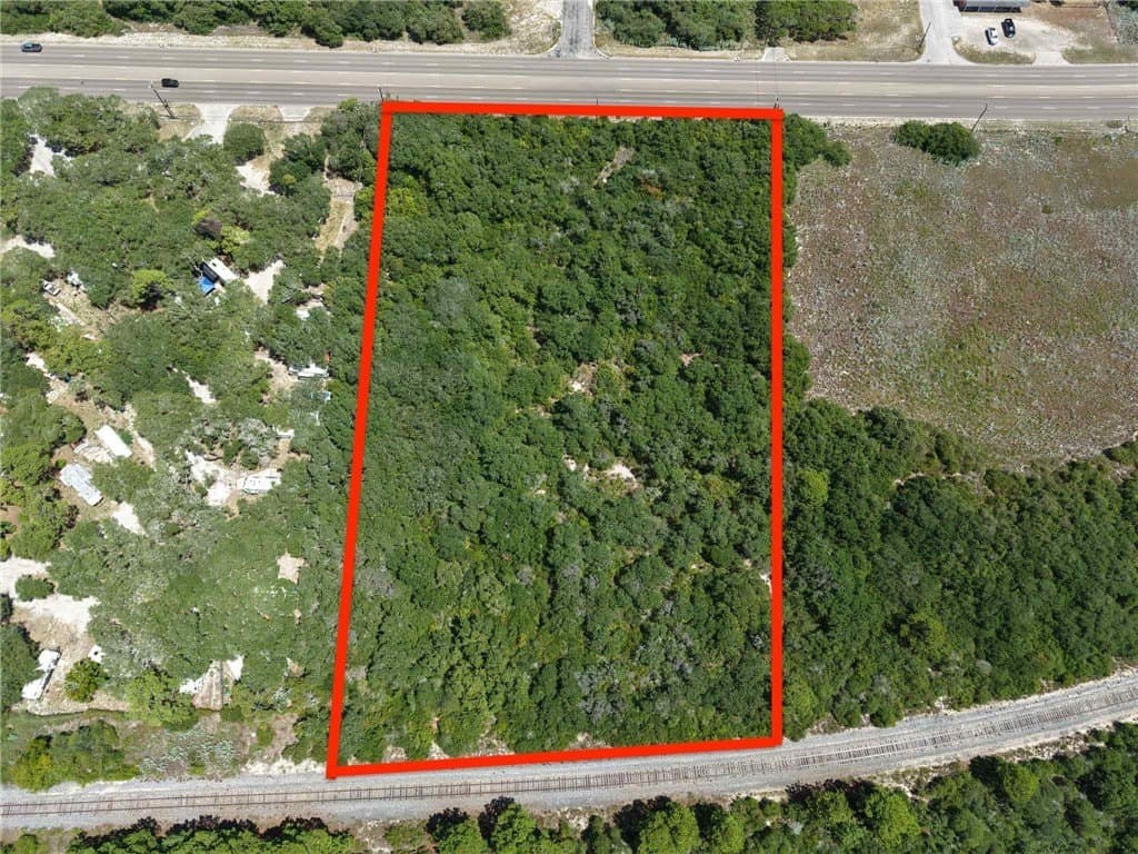 5 acres in San Patricio County - photo 4