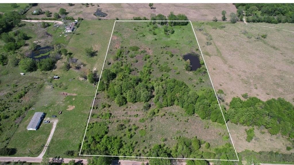 10.55 acres in Kaufman County - photo 4