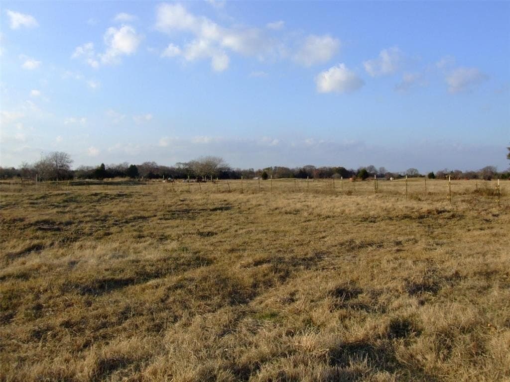 10.55 acres in Kaufman County - photo 13