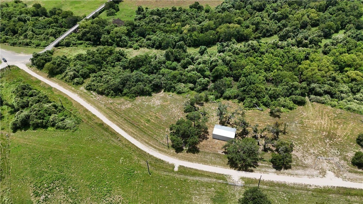 20.13 acres in Refugio County - photo 2