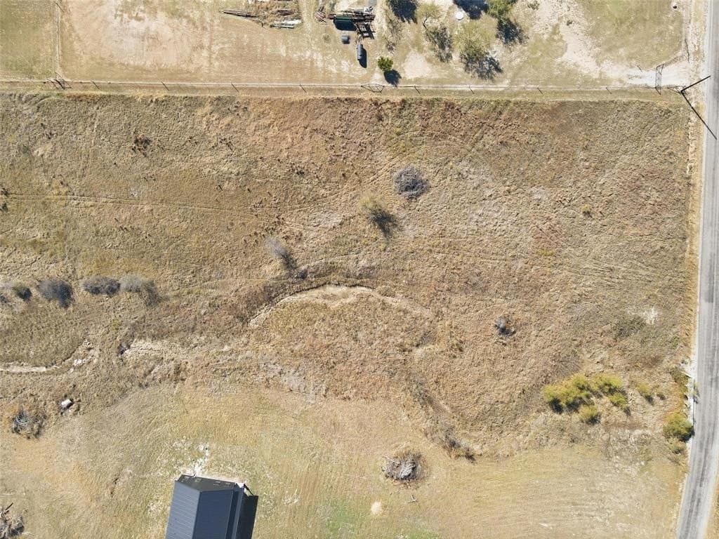 5 acres in Parker County - photo 7