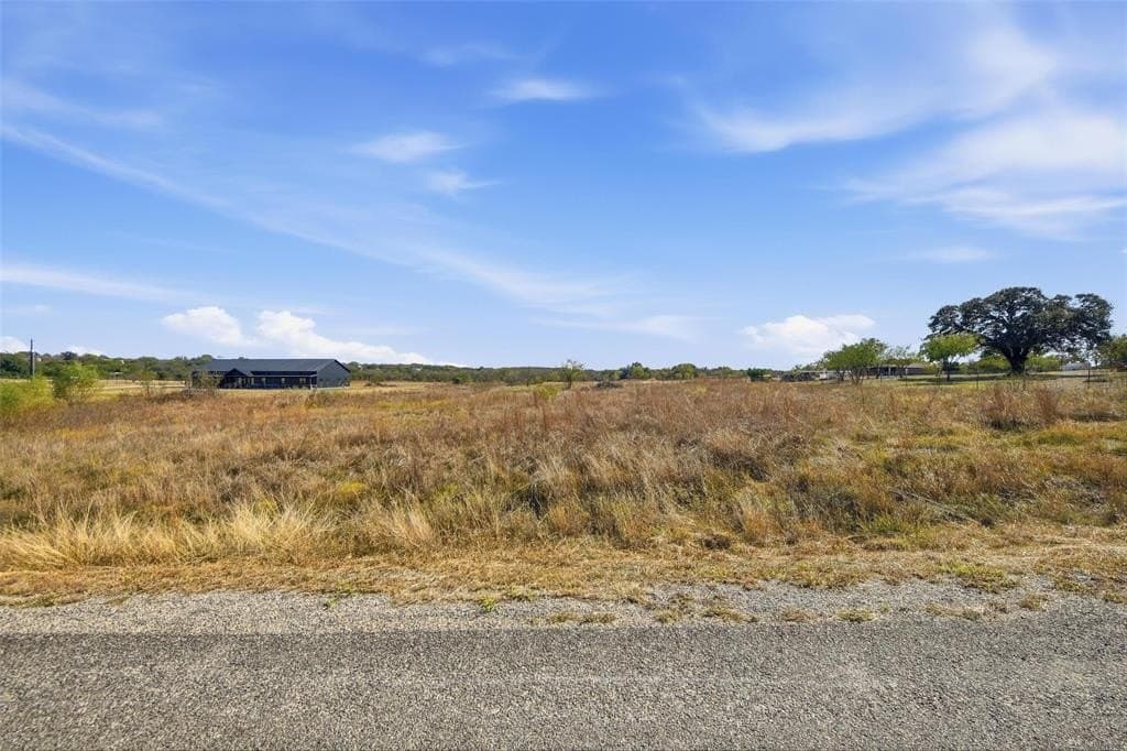 5 acres in Parker County - photo 2