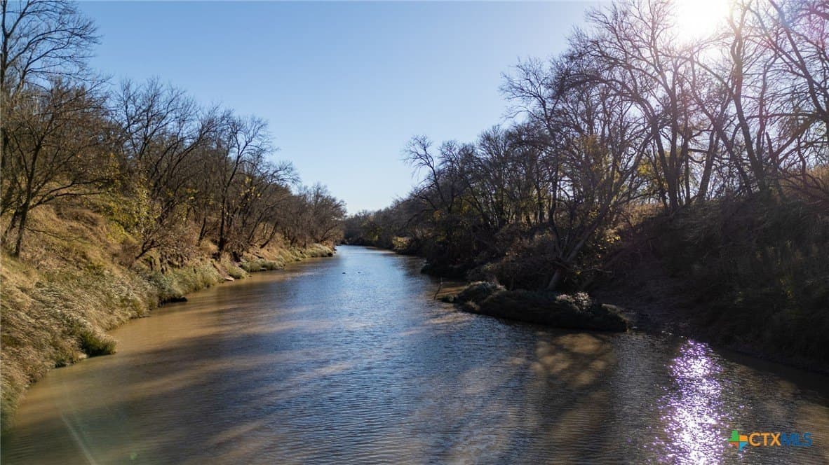 373.4 acres in San Saba County - photo 2