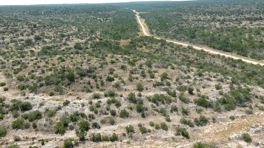 356.67 acres in Val Verde County - photo 54