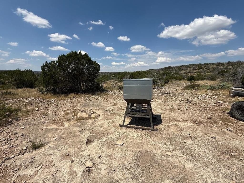 356.67 acres in Val Verde County - photo 30