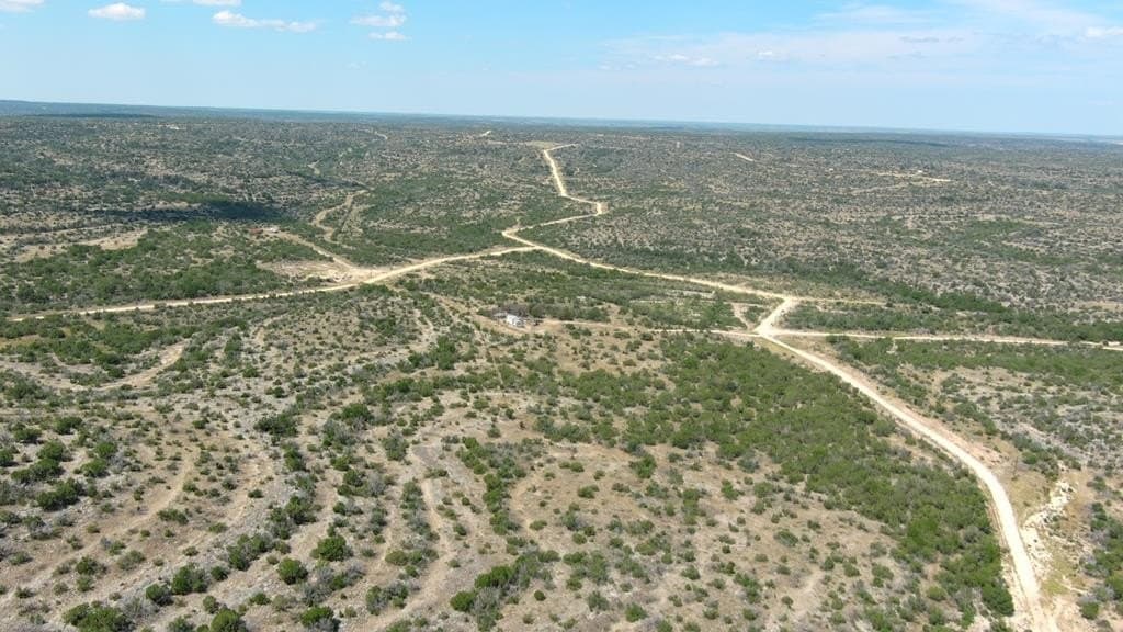 356.67 acres in Val Verde County - photo 75