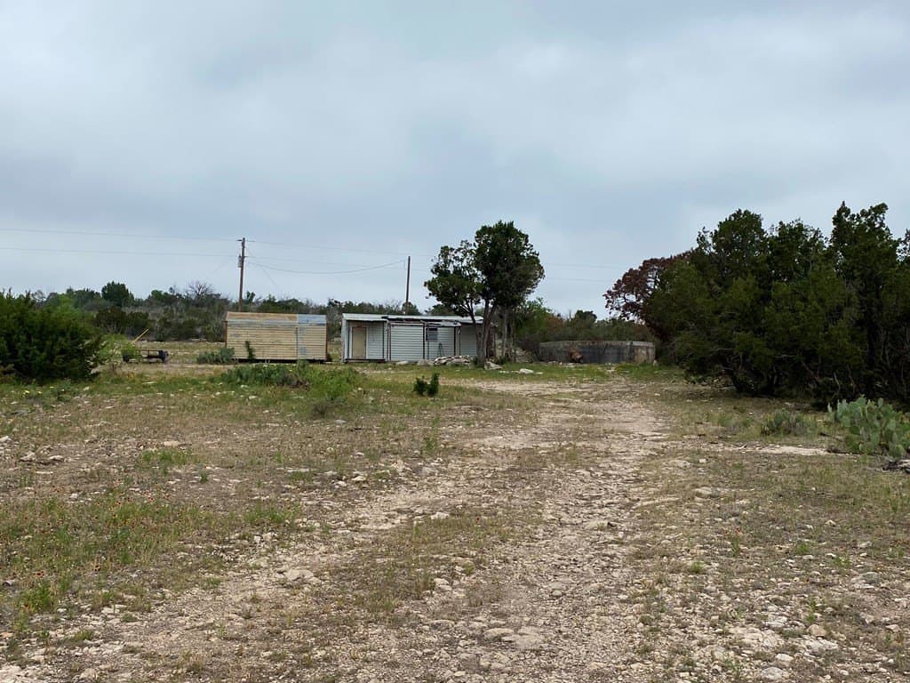 356.67 acres in Val Verde County - photo 17