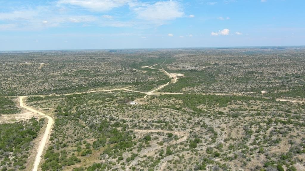 356.67 acres in Val Verde County - photo 79
