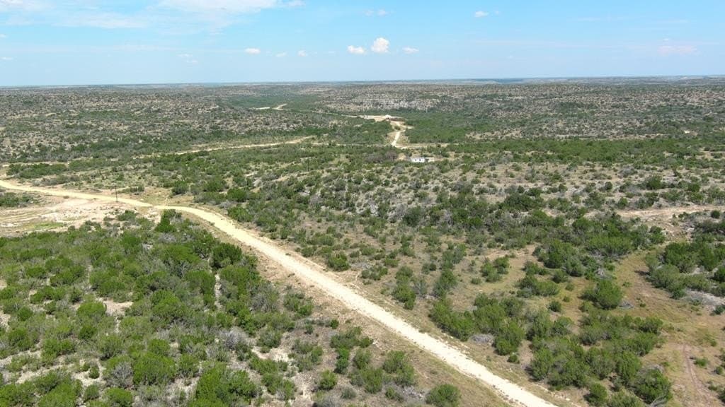 356.67 acres in Val Verde County - photo 36