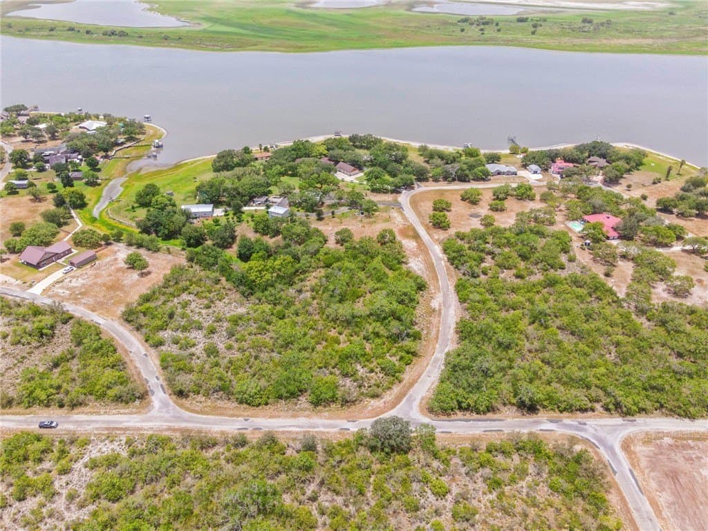 0.51 acres in Live Oak County - photo 8