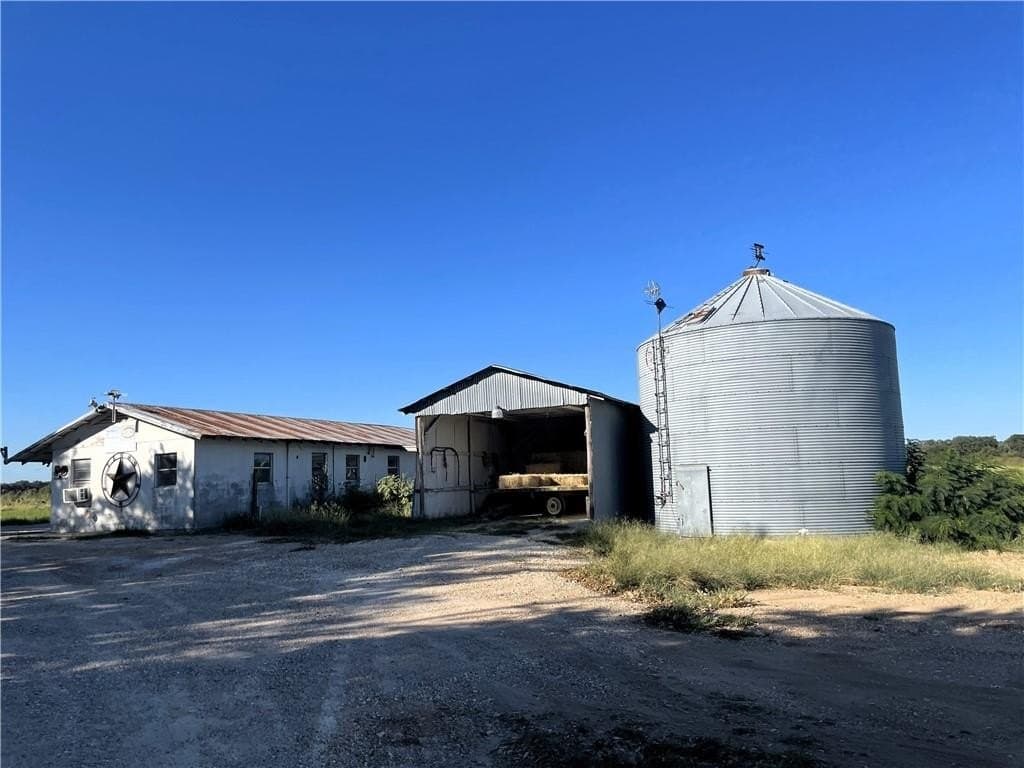 75.61 acres in McLennan County - photo 23
