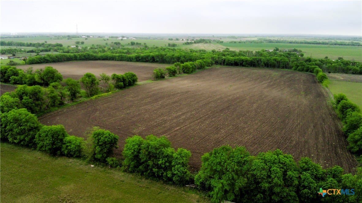 140 acres in Falls County - photo 7