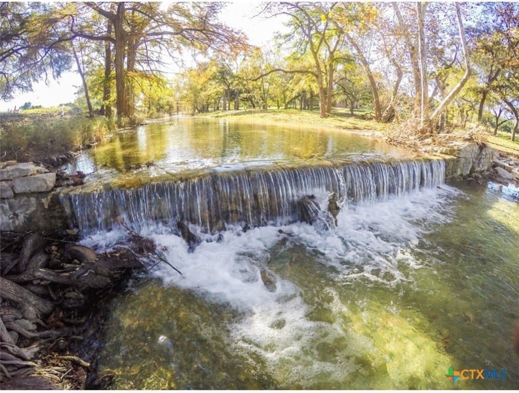 1.02 acres in Comal County - photo 13