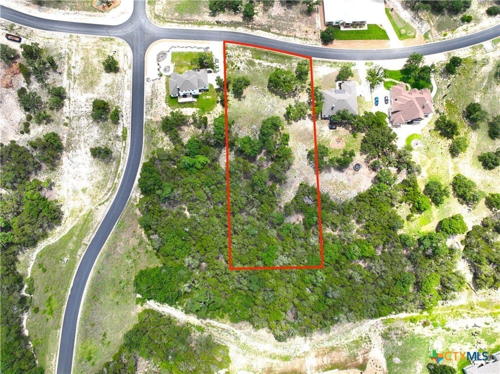 1.02 acres in Comal County - photo 2