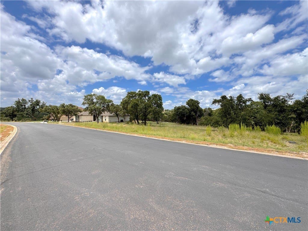 1.02 acres in Comal County - photo 11
