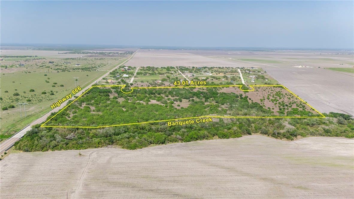 43.01 acres in Nueces County - photo 4