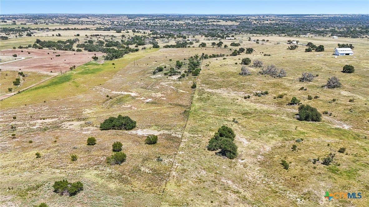 10.04 acres in Gillespie County - photo 8