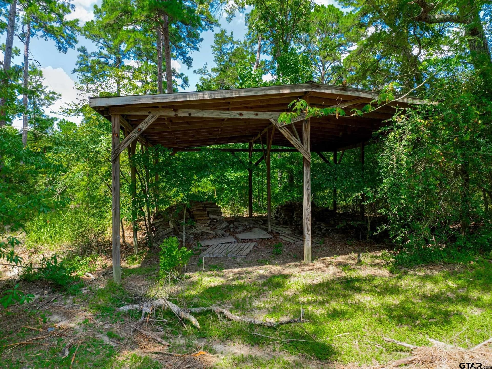 37.86 acres in Anderson County - photo 40