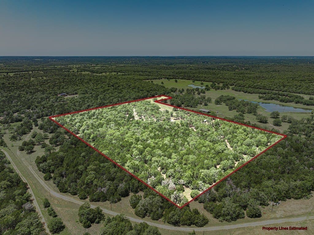 25.17 acres in Fayette County - photo 2