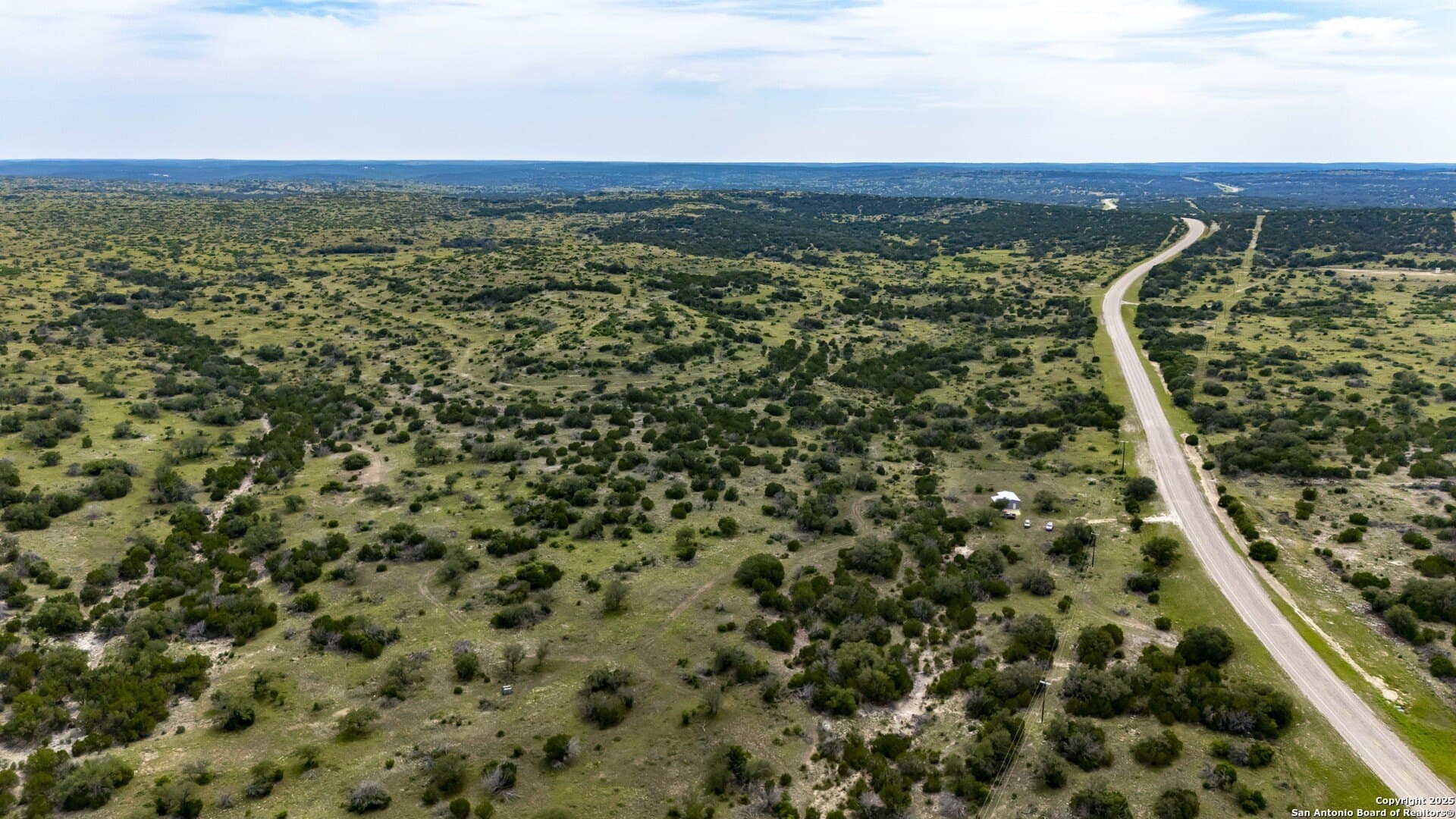 25.66 acres in Edwards County - photo 31