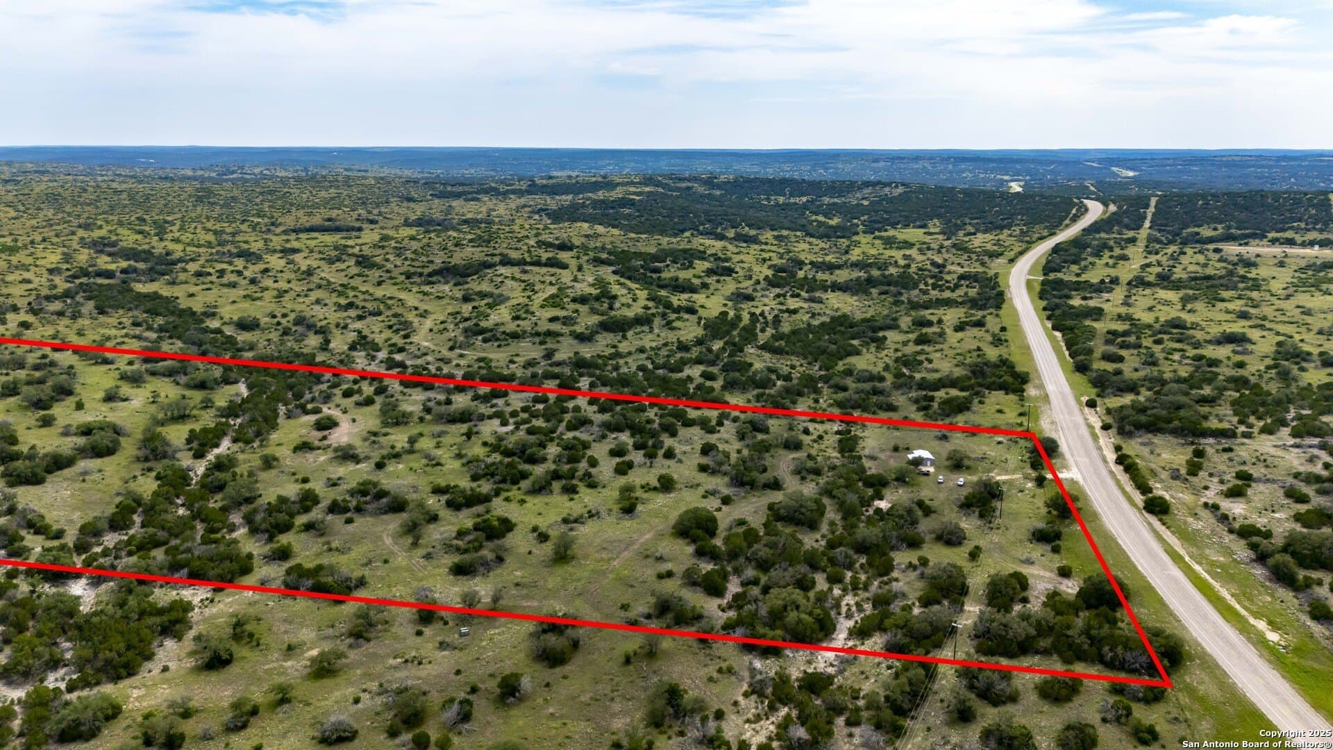 25.66 acres in Edwards County - photo 32