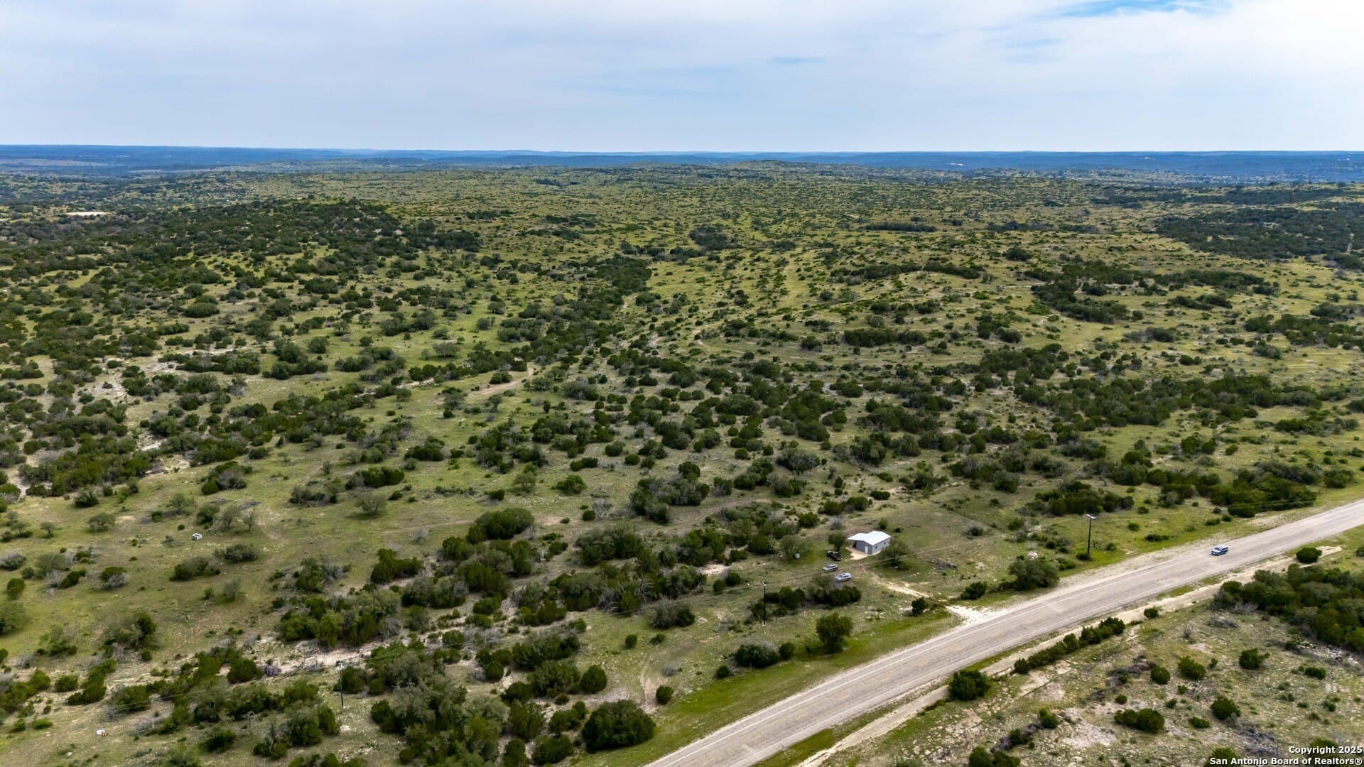 25.66 acres in Edwards County - photo 33