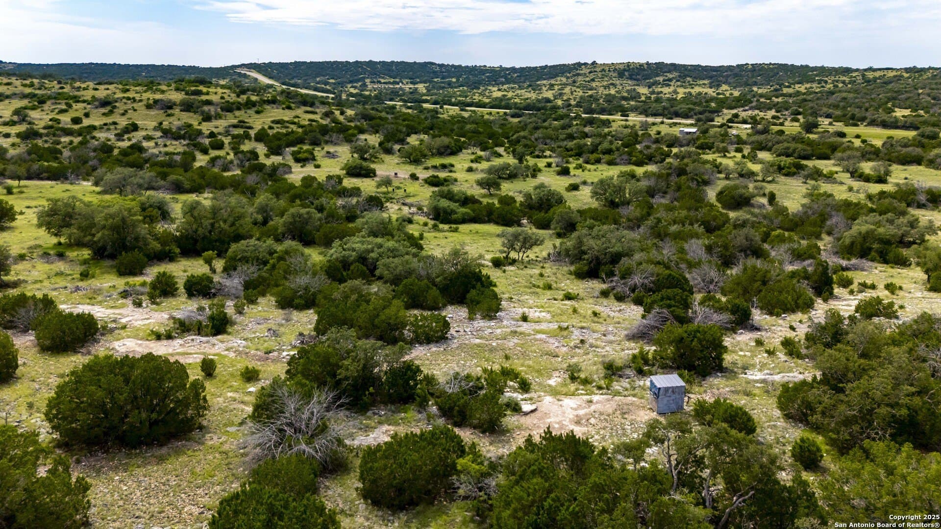 25.66 acres in Edwards County - photo 17