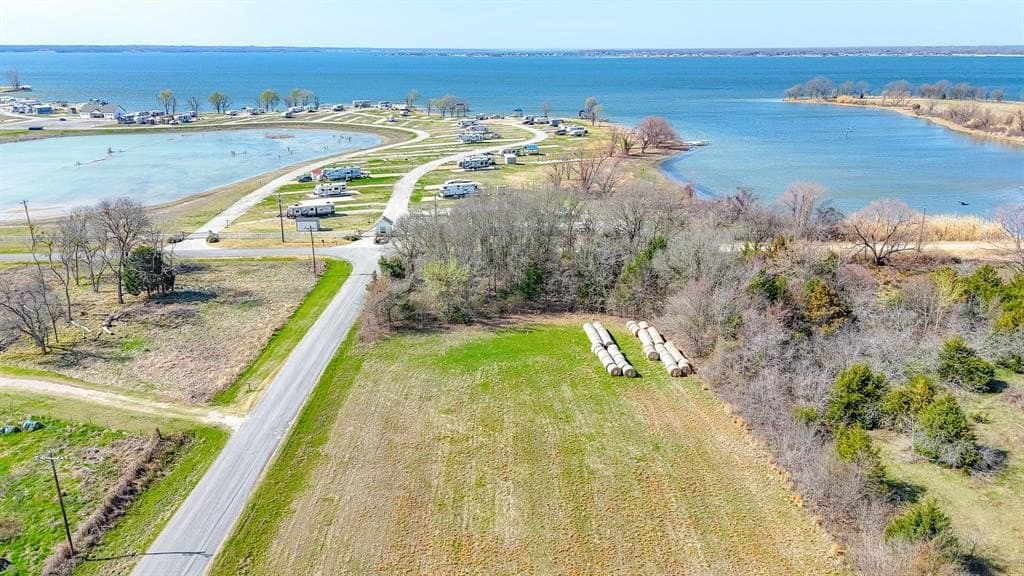 1.67 acres in Navarro County - photo 6